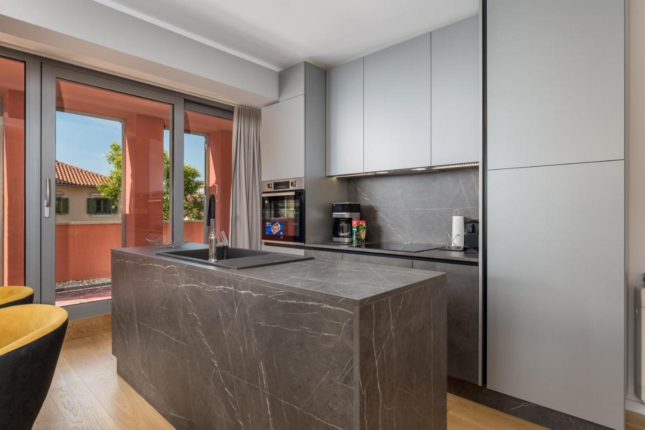 Luxury City Center Apartment -50M To The Sea Οπατία Εξωτερικό φωτογραφία