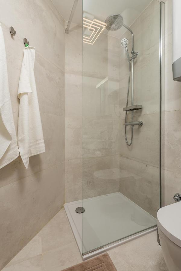 Luxury City Center Apartment -50M To The Sea Οπατία Εξωτερικό φωτογραφία